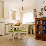 Eva's House Stroumbi