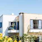 Eva's House